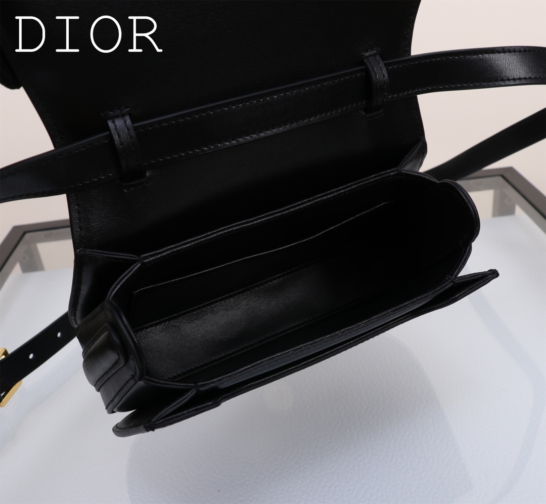 Dior Handbags AAA(Women)-683