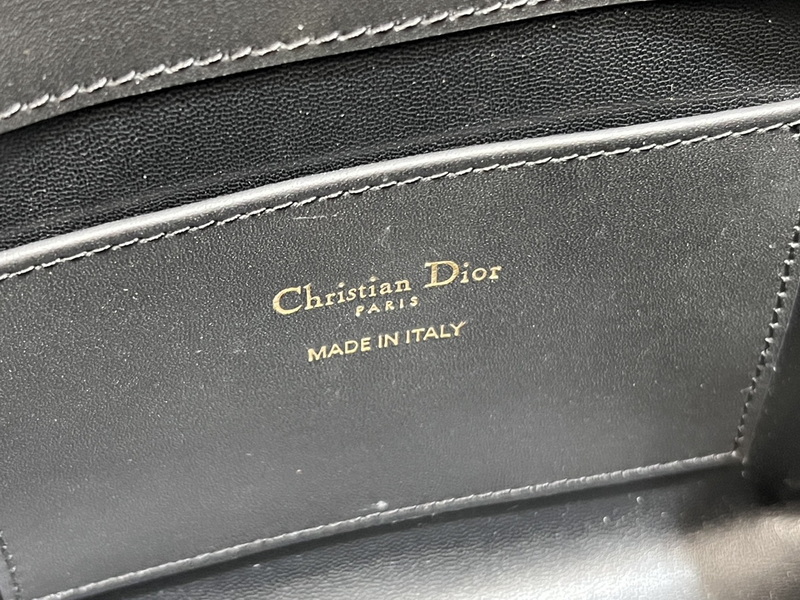 Dior Handbags AAA(Women)-689