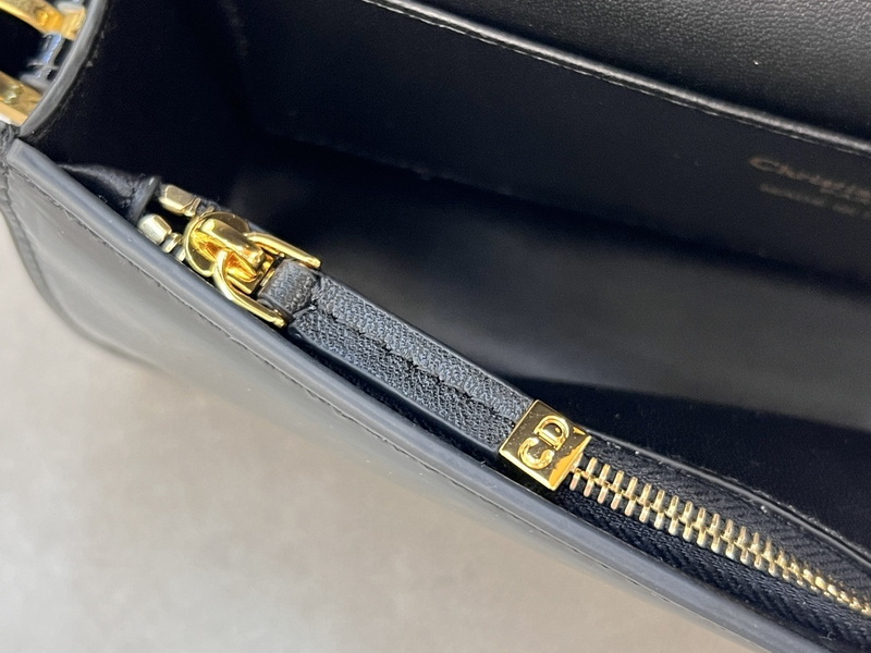 Dior Handbags AAA(Women)-694