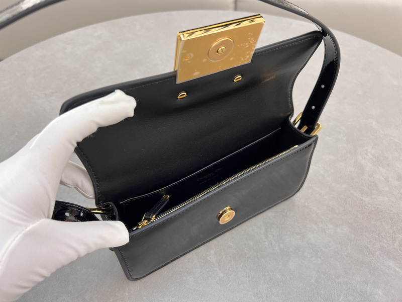 Dior Handbags AAA(Women)-694