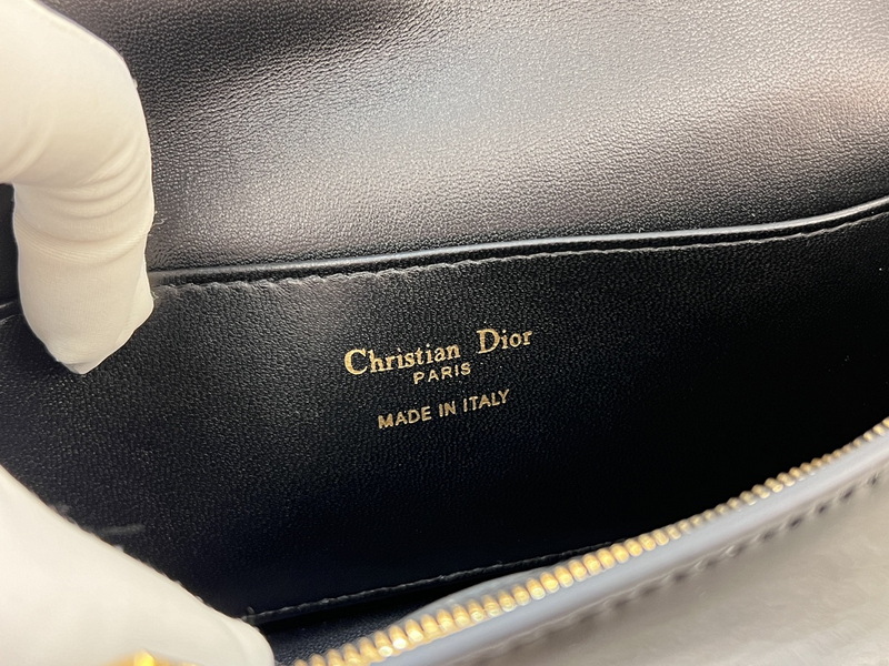 Dior Handbags AAA(Women)-694