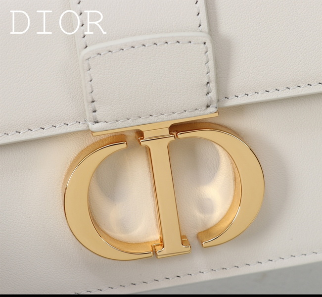 Dior Handbags AAA(Women)-695