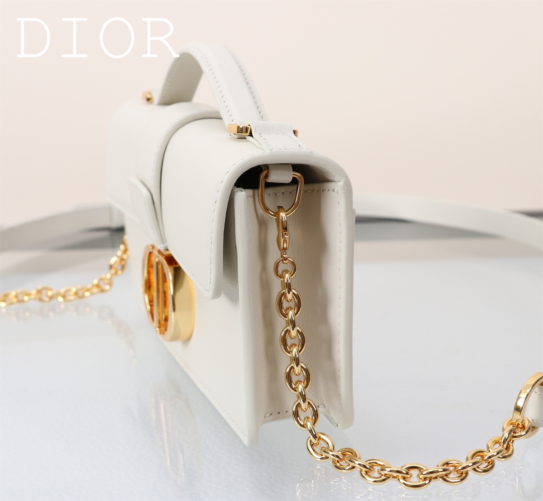 Dior Handbags AAA(Women)-695