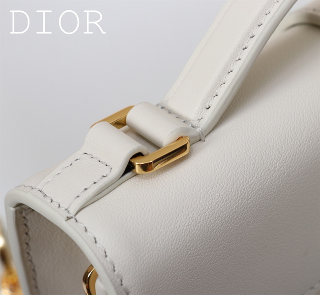 Dior Handbags AAA(Women)-695