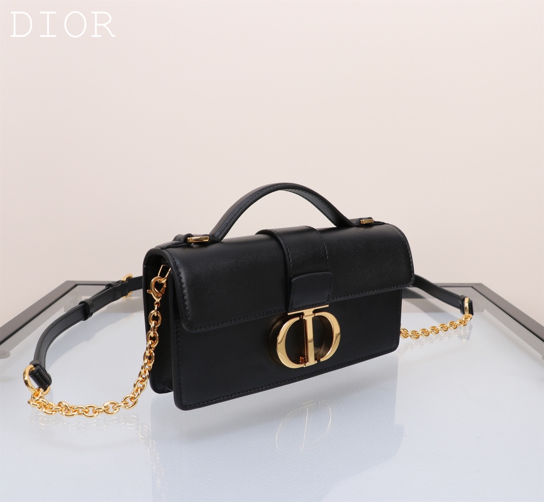 Dior Handbags AAA(Women)-697