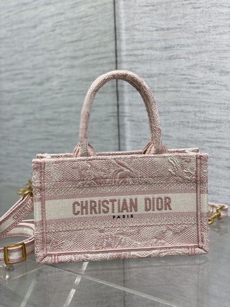 Dior Handbags AAA(Women)-702