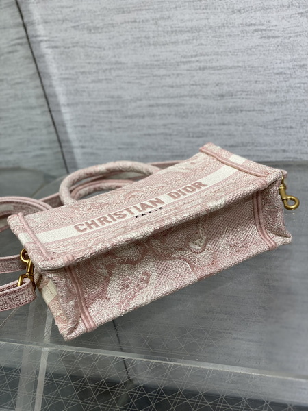 Dior Handbags AAA(Women)-702