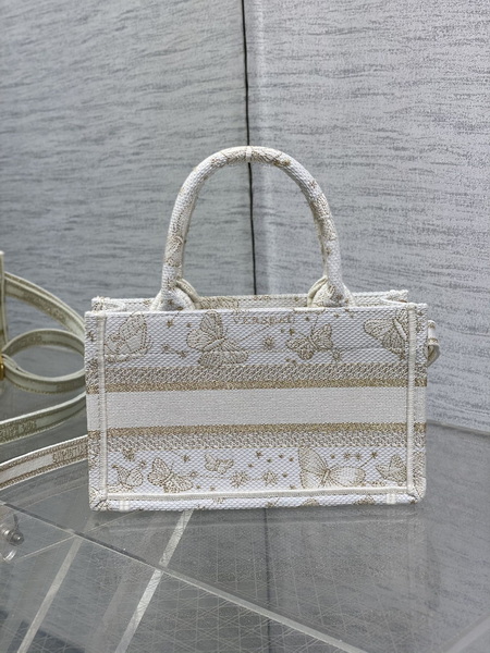 Dior Handbags AAA(Women)-705