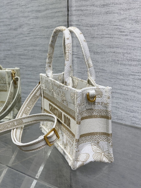 Dior Handbags AAA(Women)-705