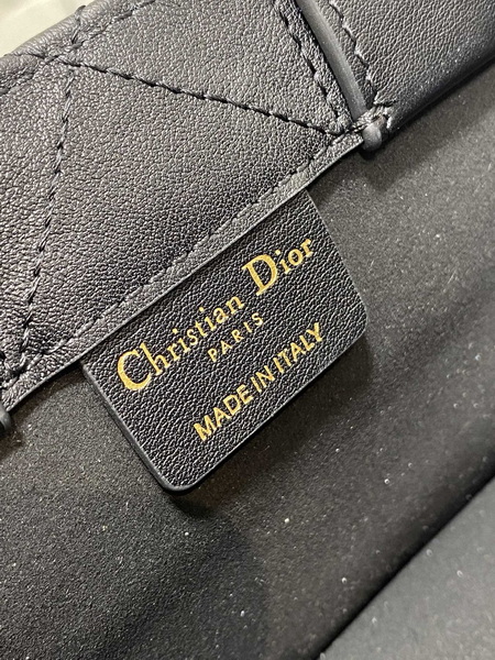 Dior Handbags AAA(Women)-707