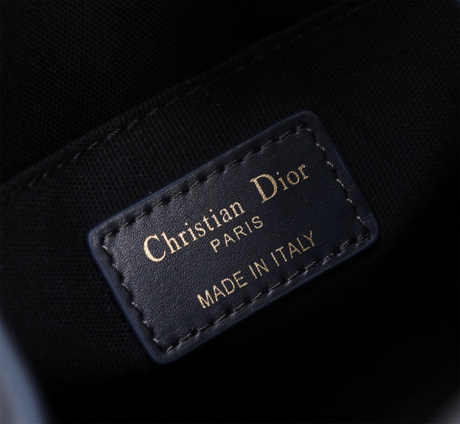 Dior Handbags AAA(Women)-713