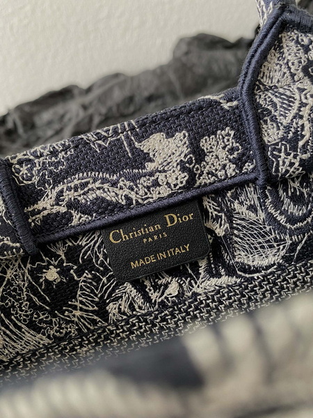 Dior Handbags AAA(Women)-716
