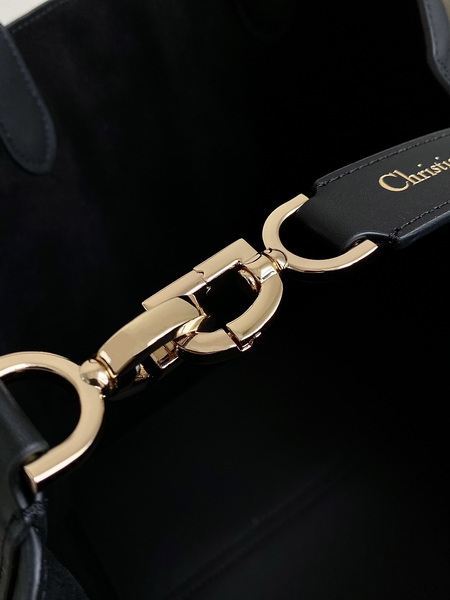 Dior Handbags AAA(Women)-717