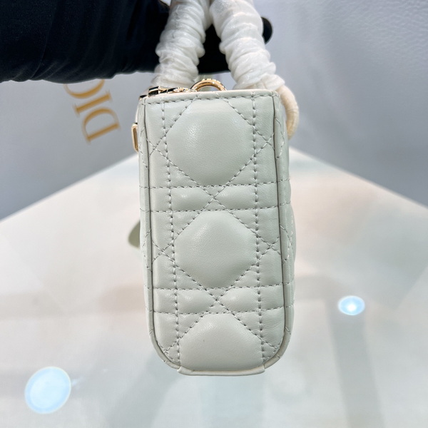 Dior Handbags AAA(Women)-720