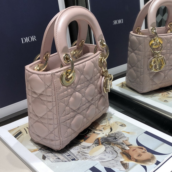 Dior Handbags AAA(Women)-721