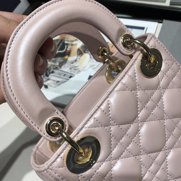 Dior Handbags AAA(Women)-721