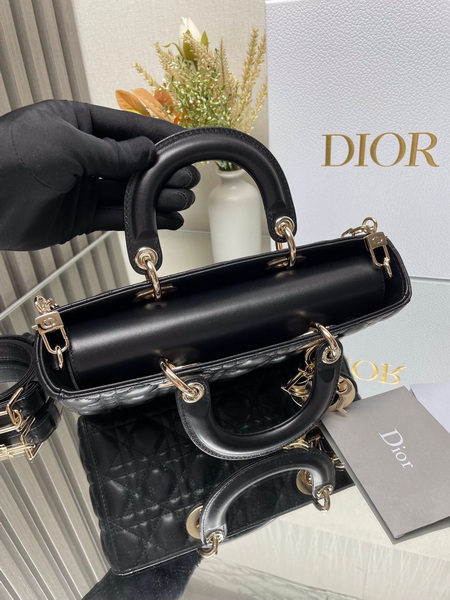 Dior Handbags AAA(Women)-735