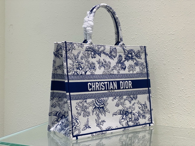 Dior Handbags AAA(Women)-740