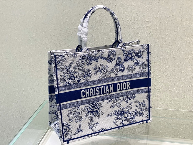 Dior Handbags AAA(Women)-740
