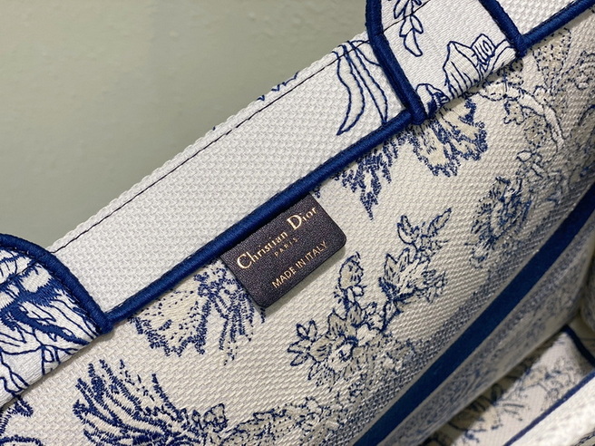 Dior Handbags AAA(Women)-740