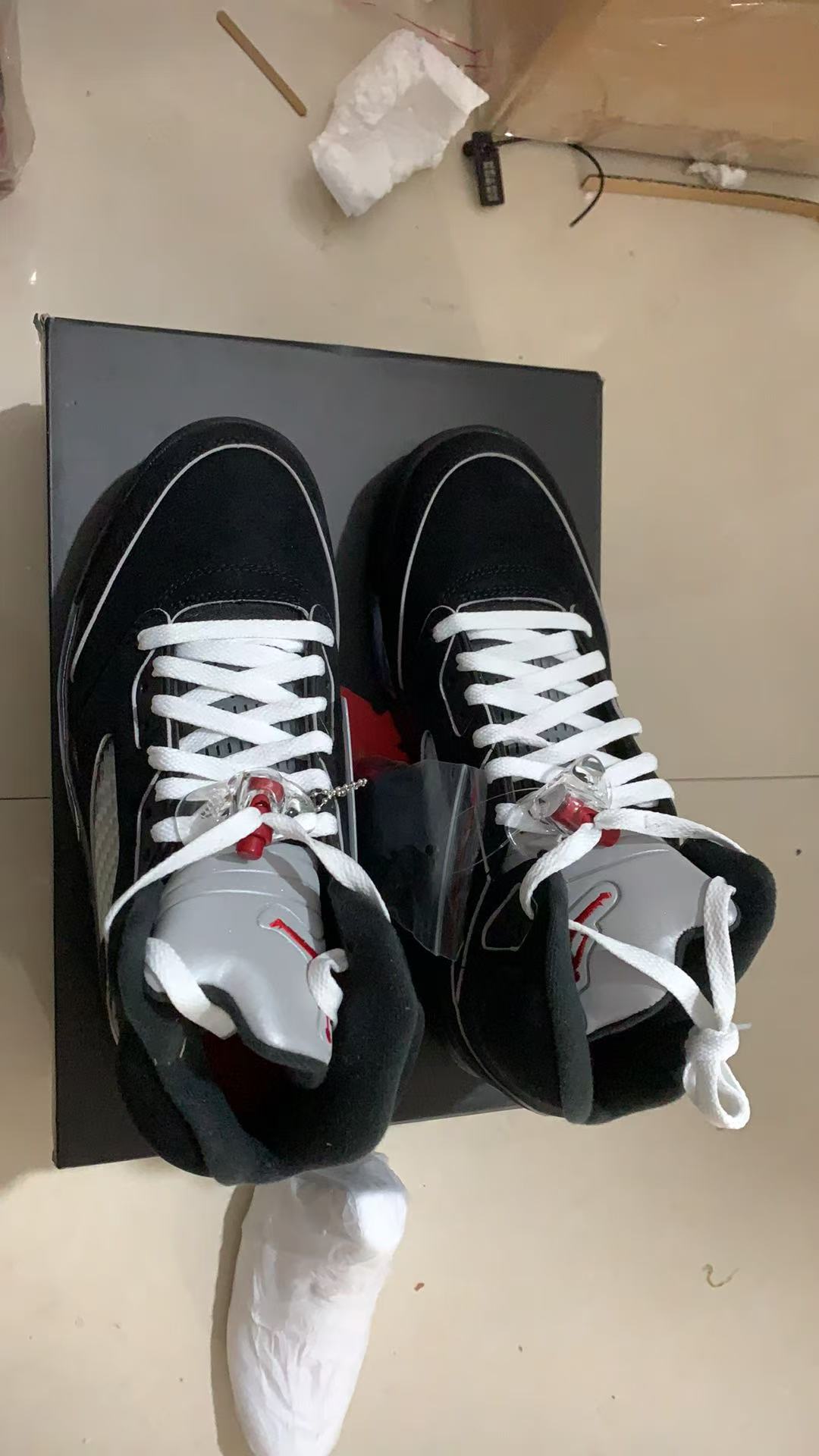 Air Jordan 5 Retro-090