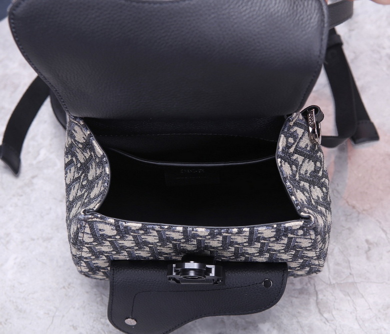 Dior Backpack(AAA)-013