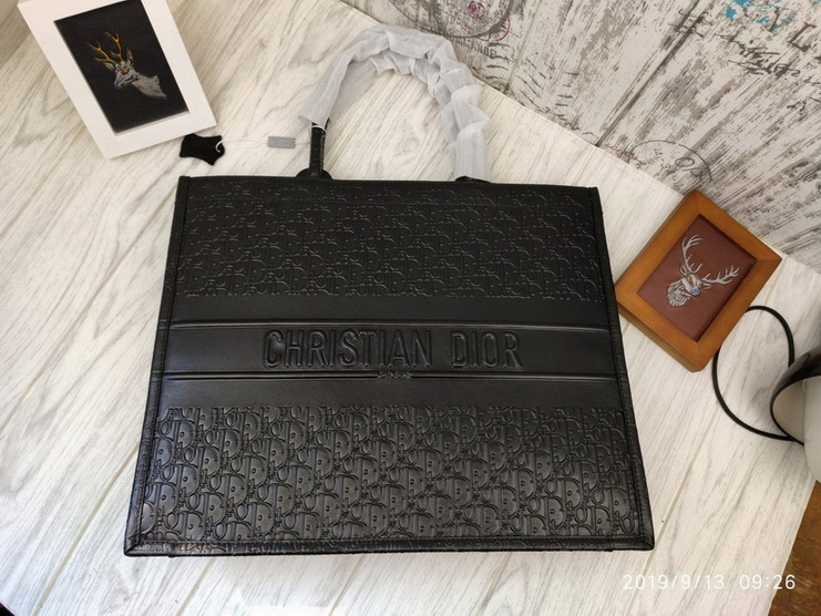 Dior Handbags AAA(Women)-743