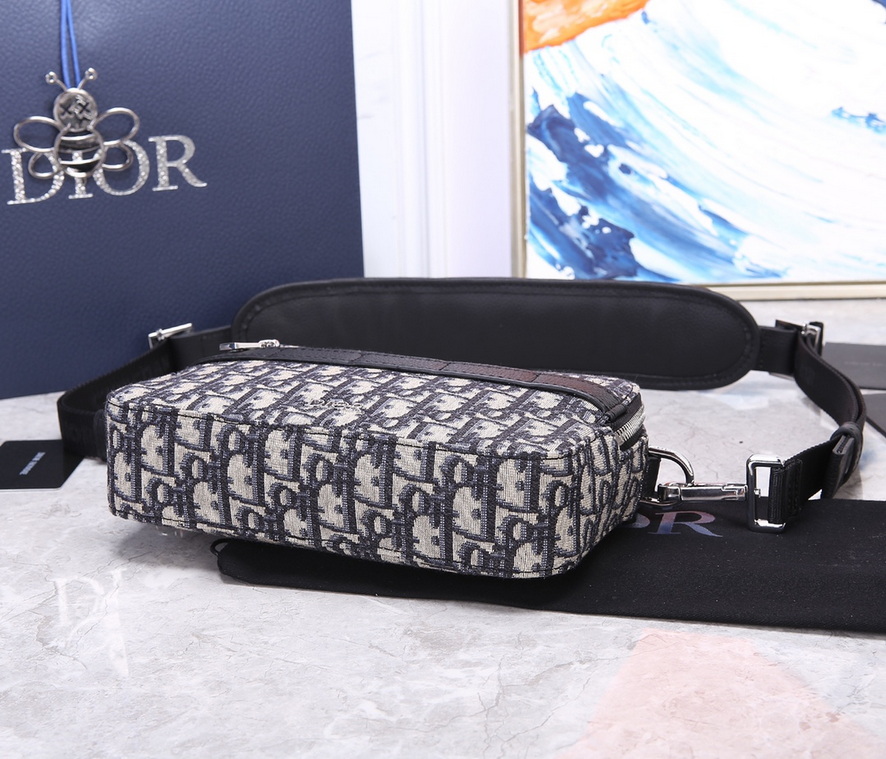 Dior Handbags AAA(Men)-015