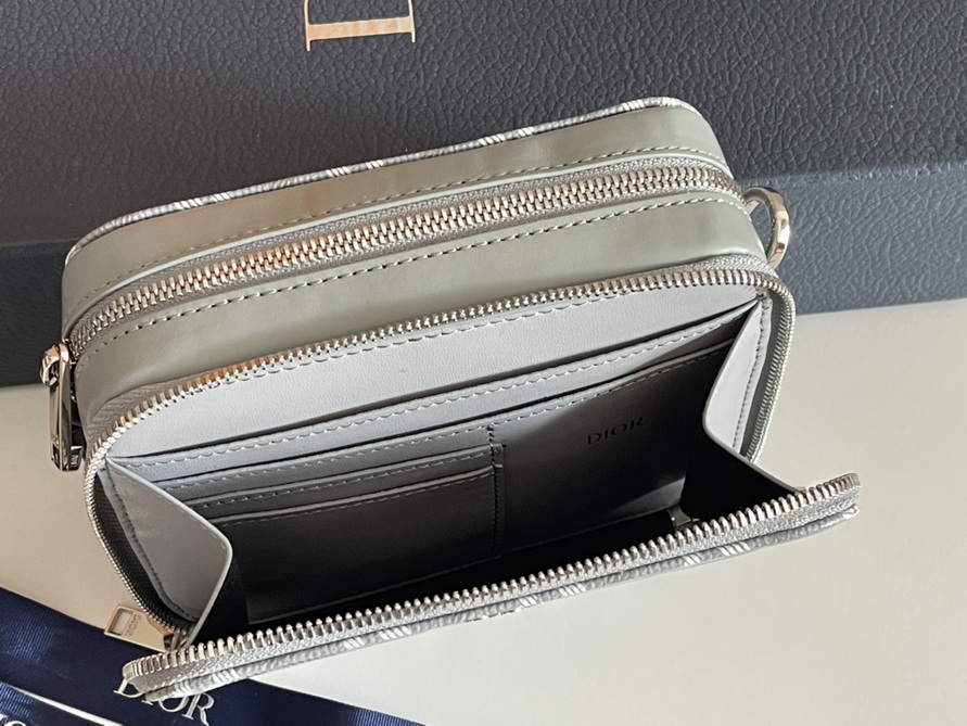 Dior Handbags AAA(Men)-017
