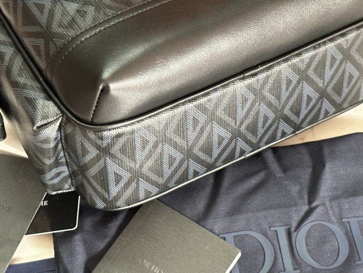 Dior Handbags AAA(Men)-018