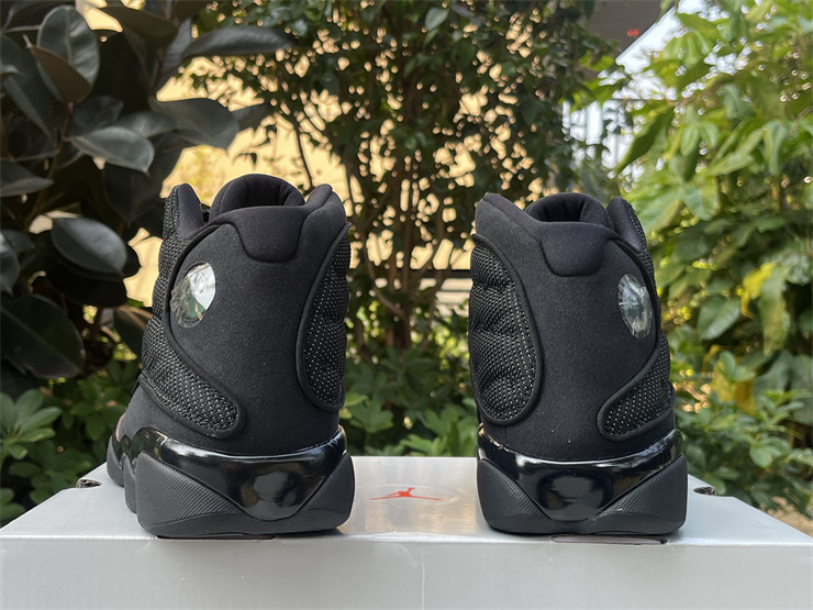 Air Jordan 13 Black Cat