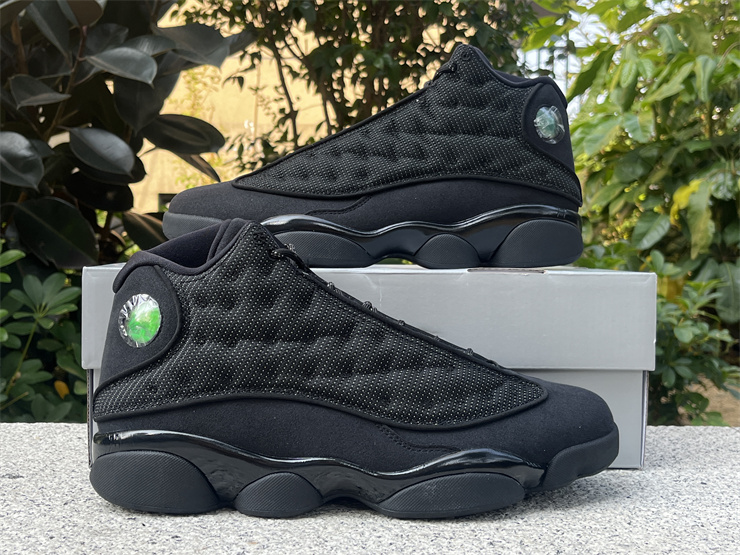Air Jordan 13 Black Cat