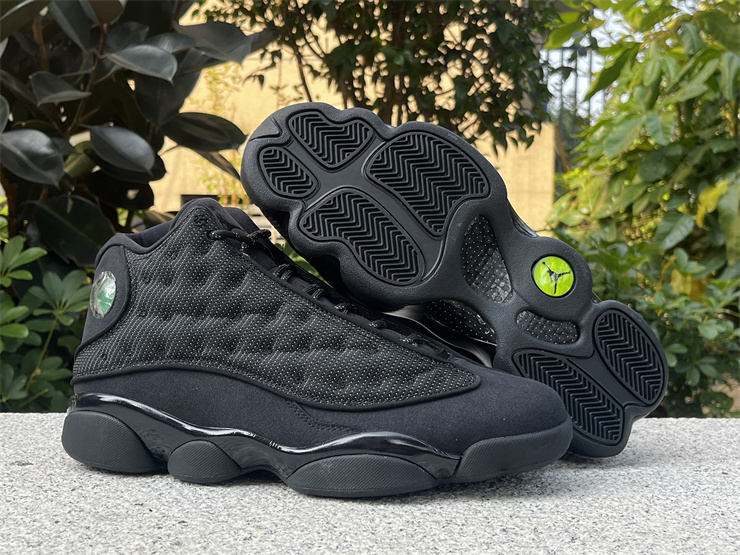 Air Jordan 13 Black Cat