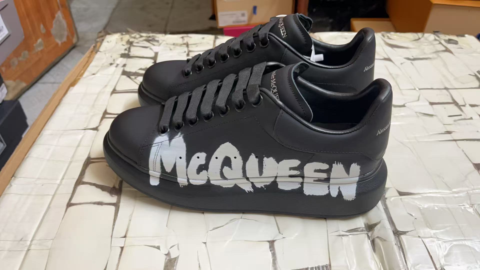 Alexander McQueen Shoes(AAA)-166