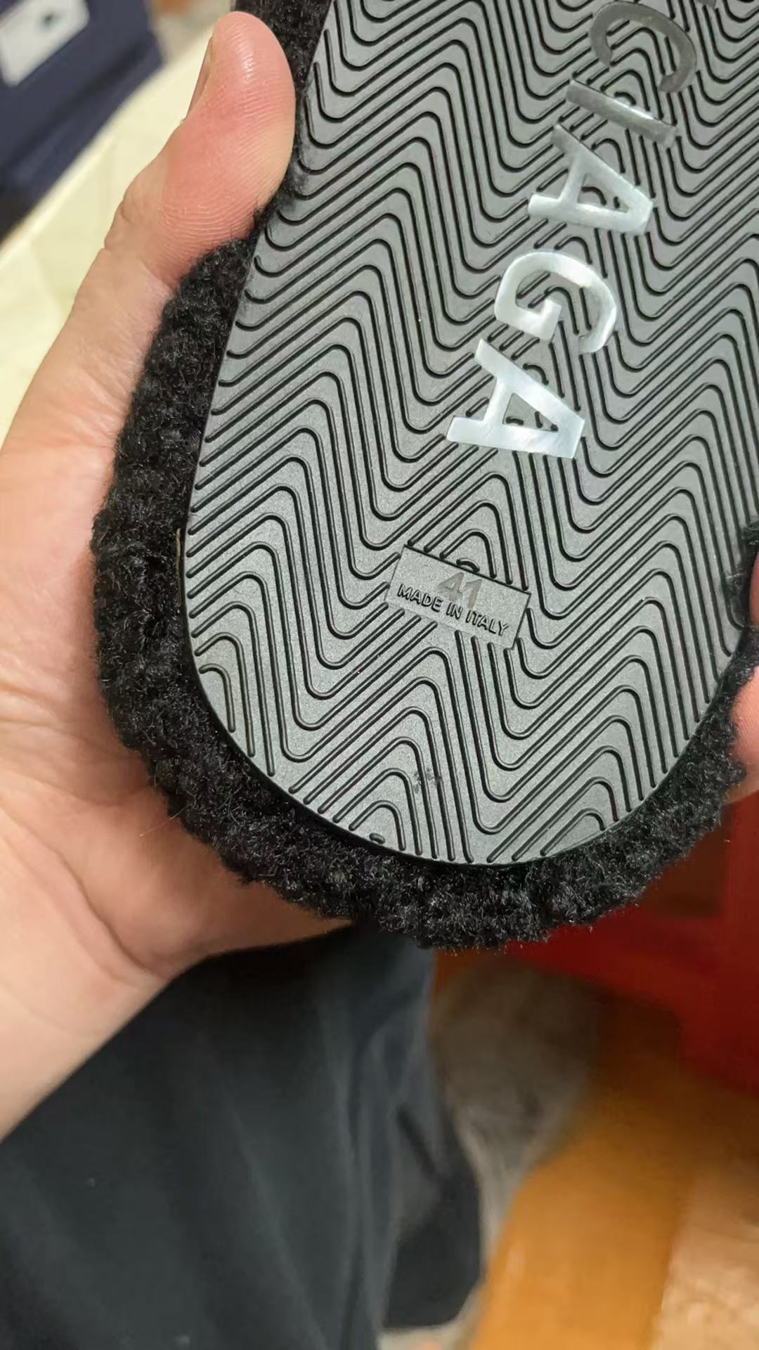 Balenciaga Slippers (AAA)-005