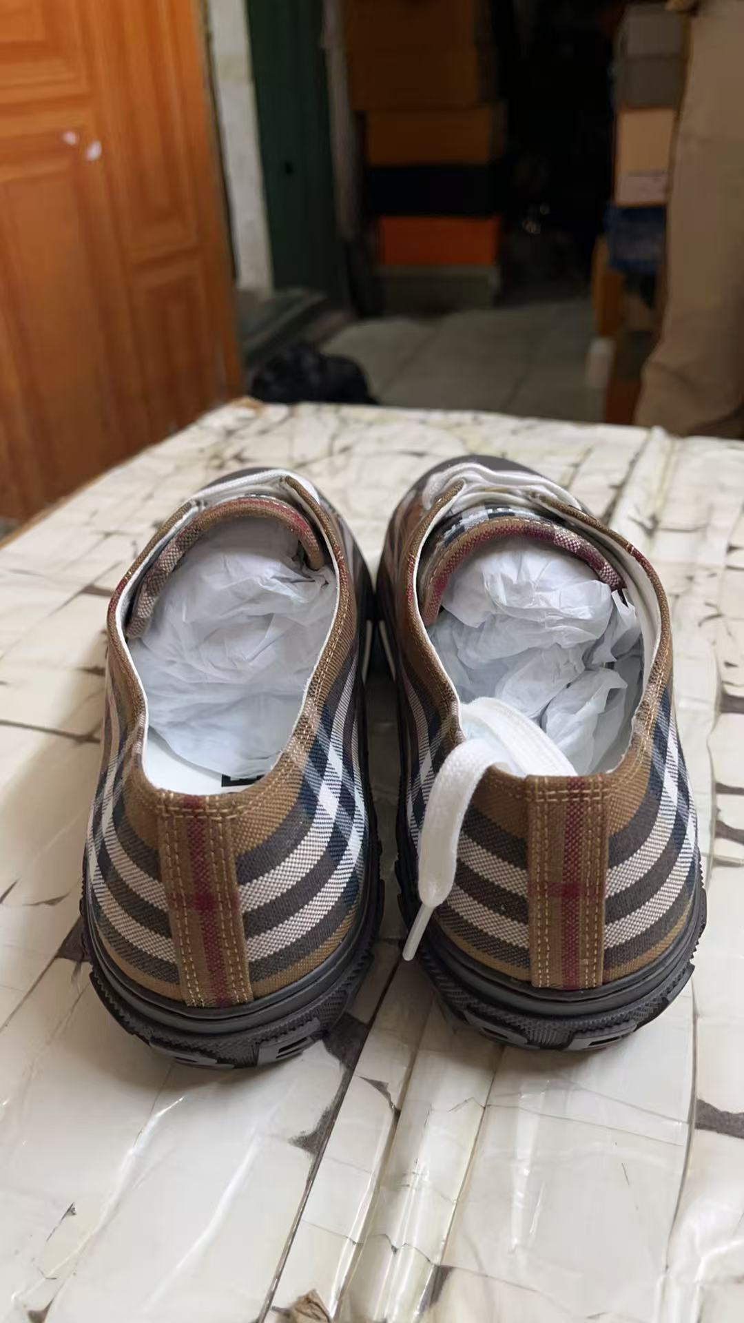 Burberry Shoes(AAA)-124