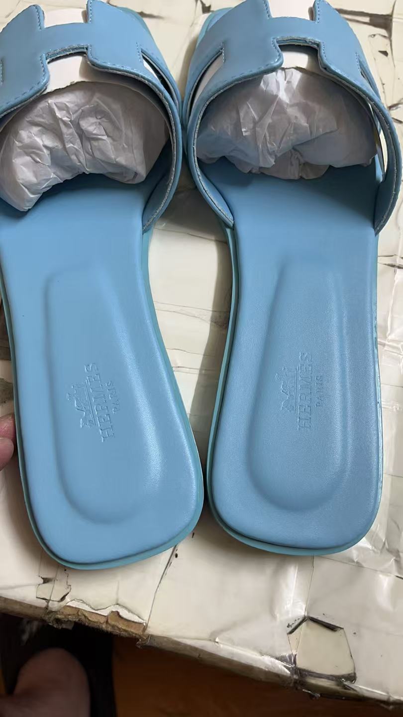 Hermes Slippers Women(AAA)-021