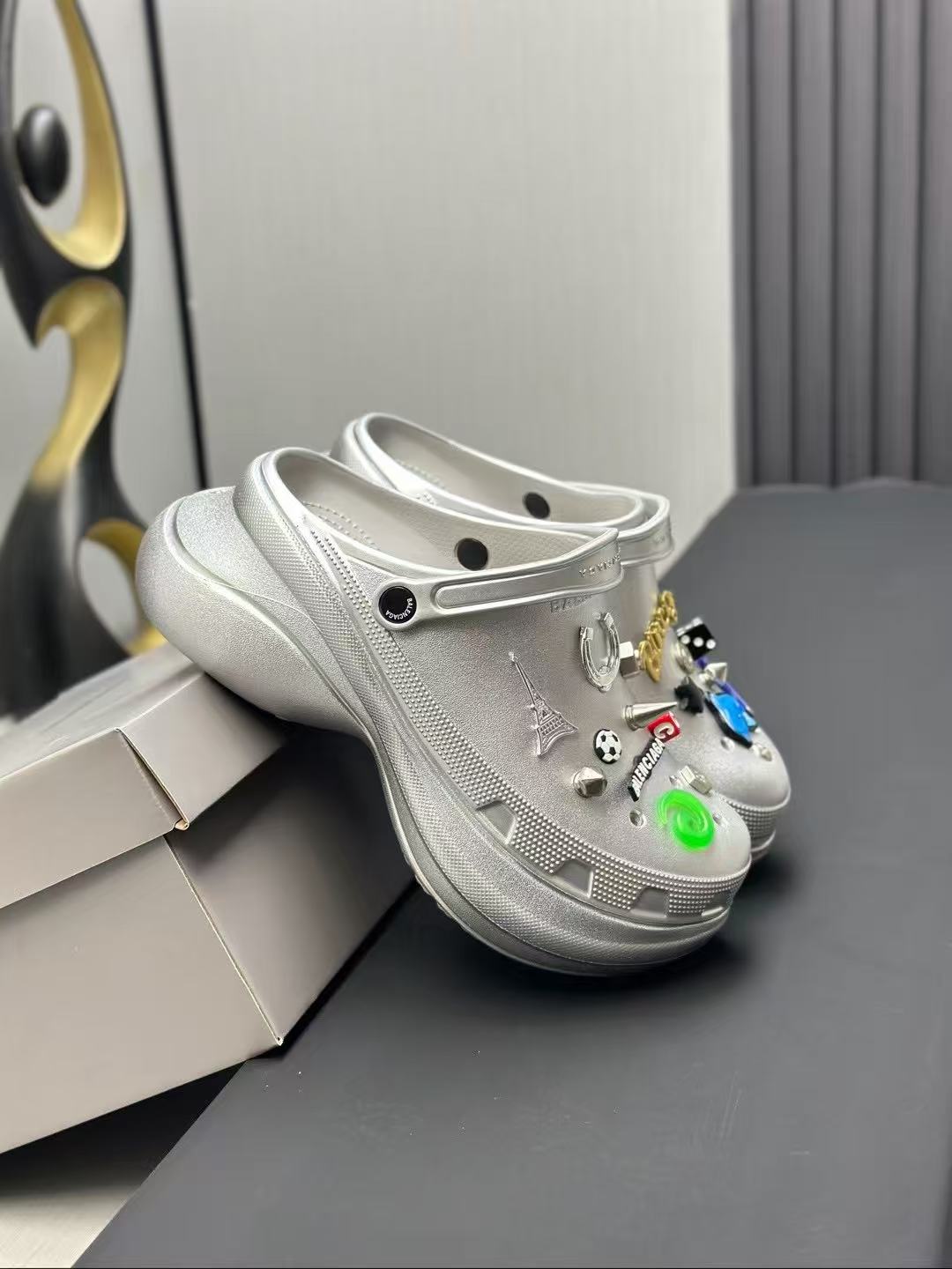 Balenciaga Slippers(AAA)-011