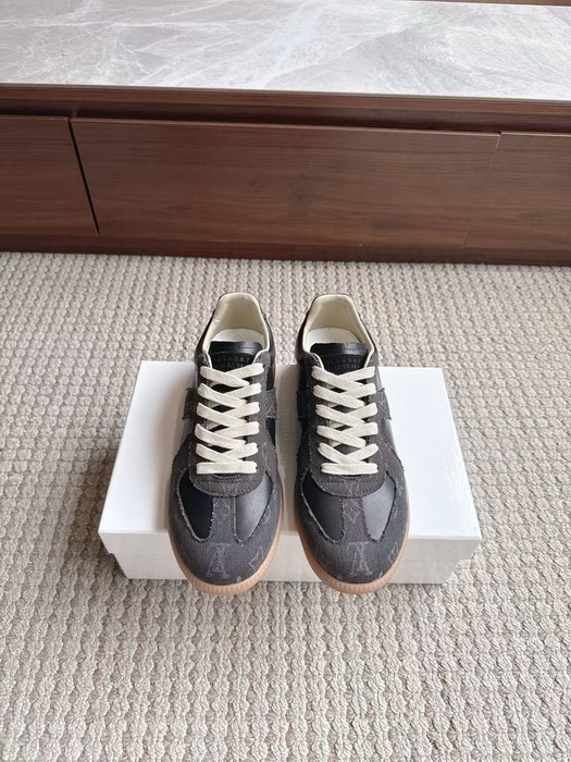Maison Margiela Shoes-009