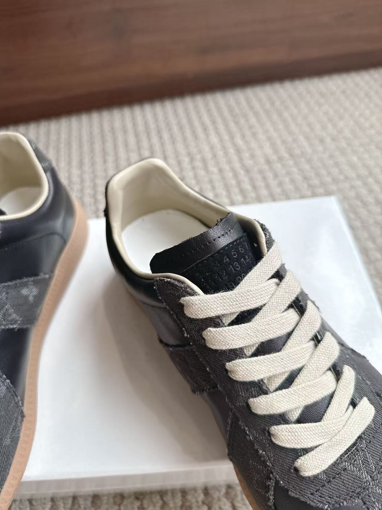 Maison Margiela Shoes-009