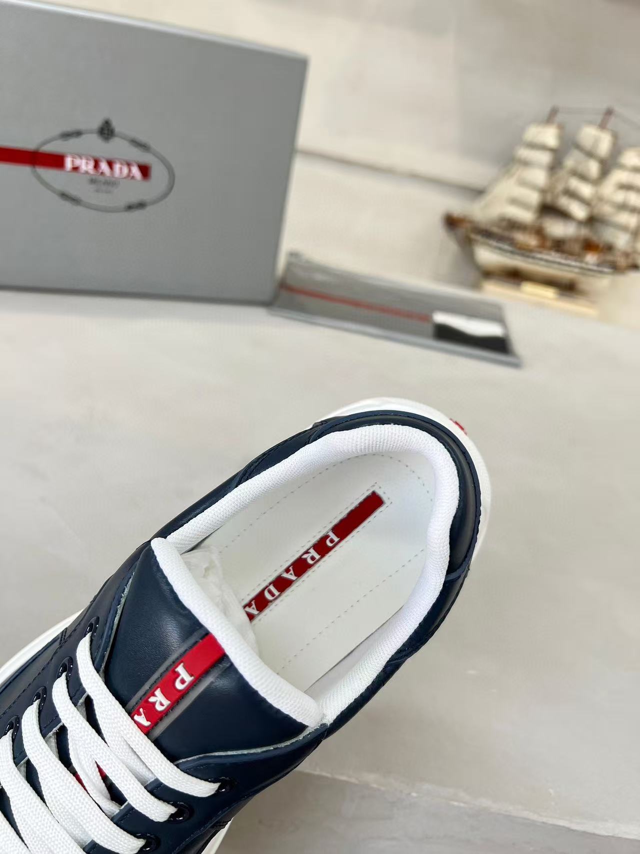 Prada Shoes(AAAA)-039