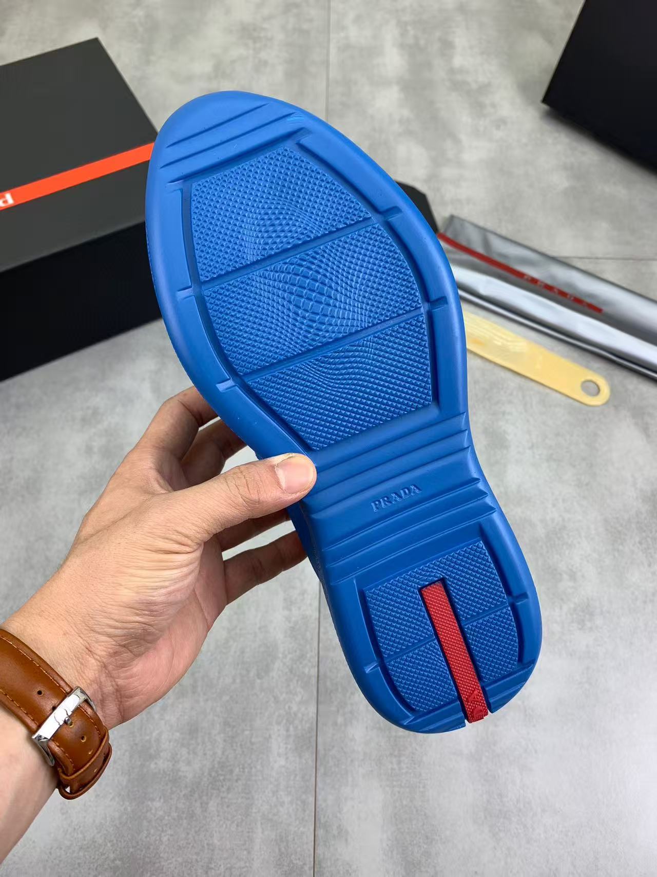 Prada Shoes(AAAA)-040