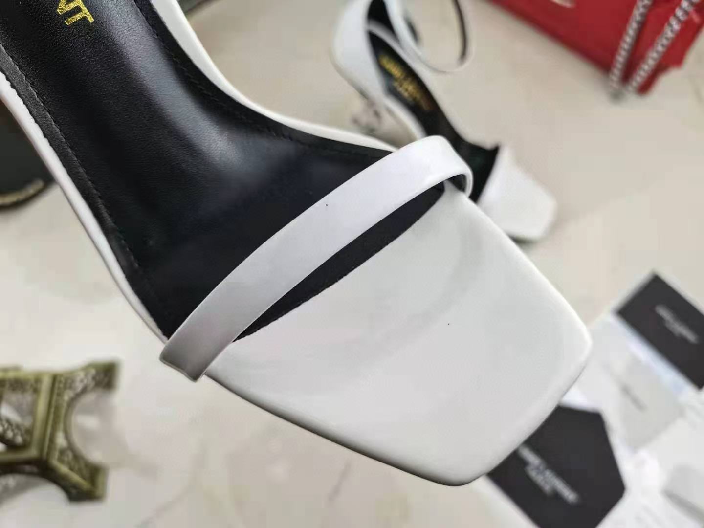 YSL High Heel-065