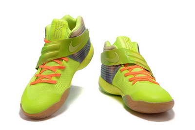 Kyrie 2-027