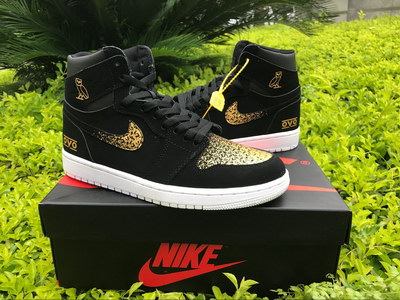 Air Jordan 1 OVO