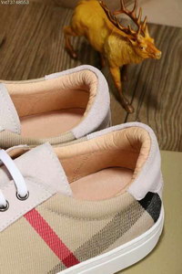 Burberry Shoes(AAA)-112