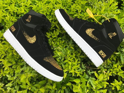 Air Jordan 1 OVO