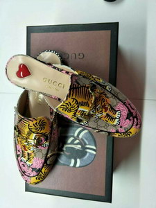 Gucci Shoes AAA(Women)-009