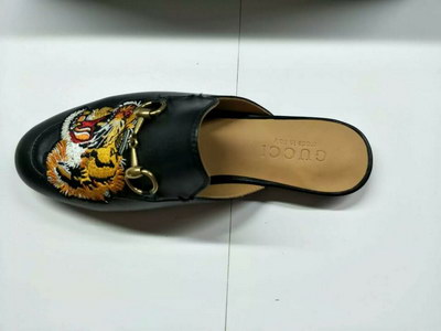 Gucci Shoes AAA(Women)-010