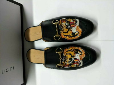 Gucci Shoes AAA(Women)-010